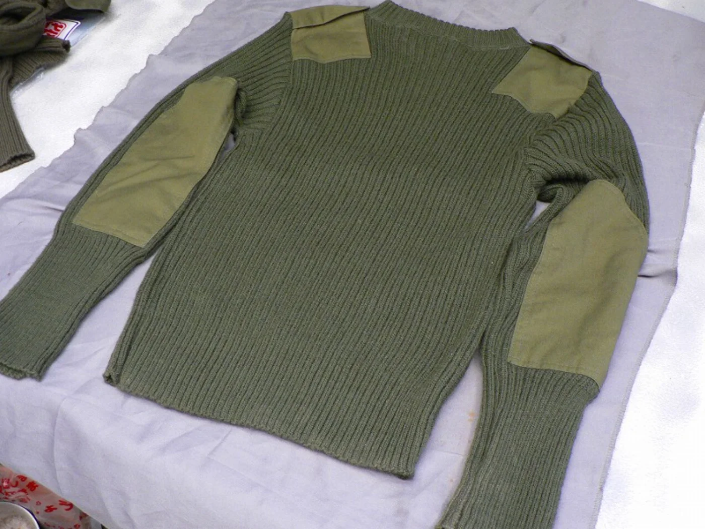 ミリタリーショップ 南国百貨店.COM|沖縄 米軍官給品 ミリタリーセーター 新品 OD 38 WOOL100% [G- 記録写真7