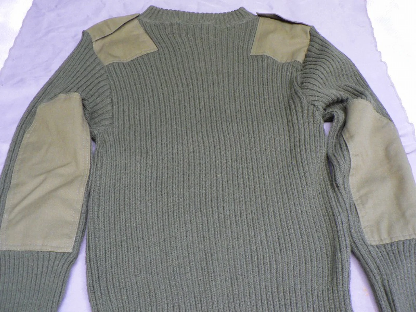 ミリタリーショップ 南国百貨店.COM|沖縄 米軍官給品 ミリタリーセーター 新品 OD 38 WOOL100% [G- 記録写真8