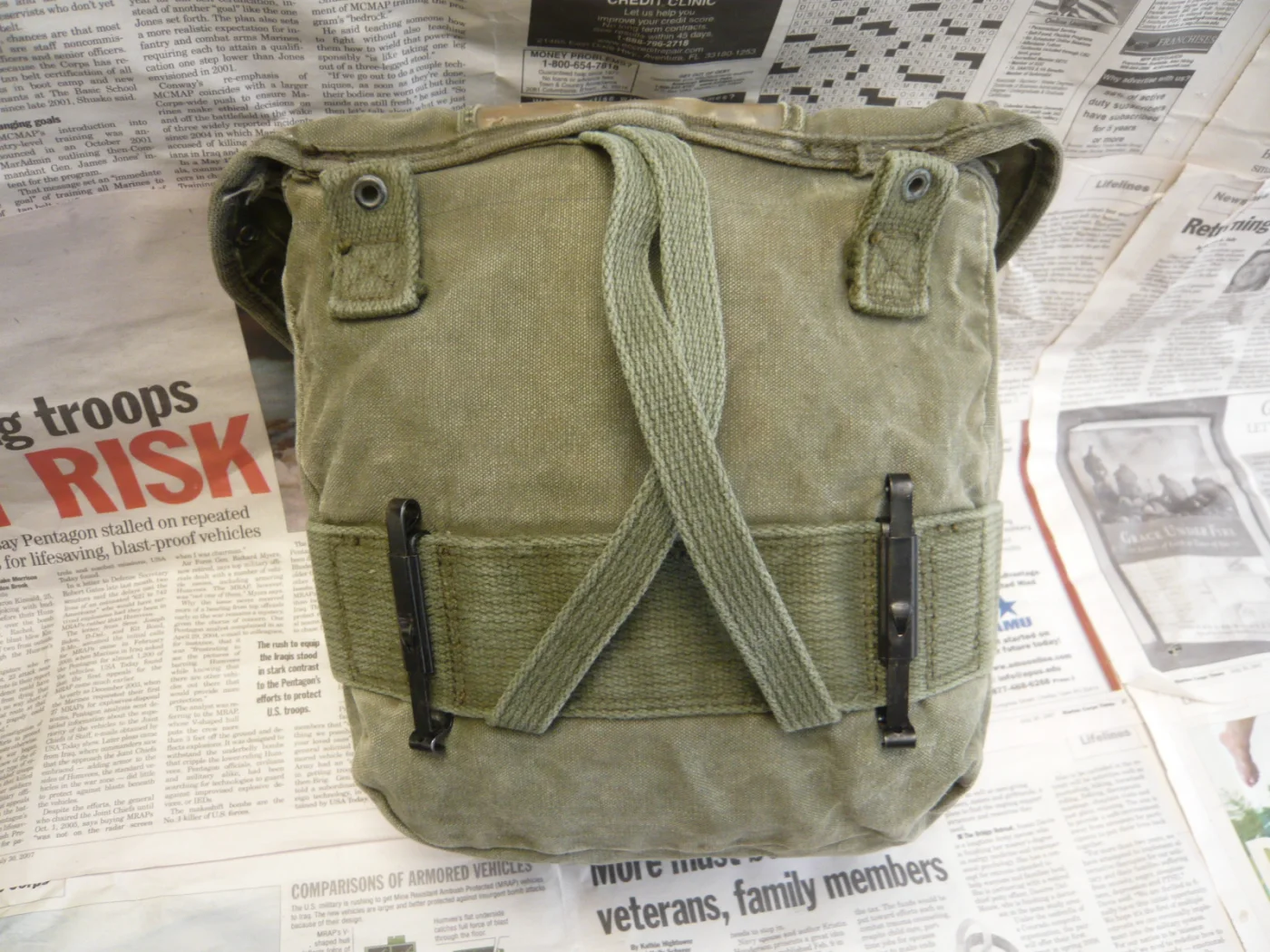 ミリタリーショップ 南国百貨店.COM|沖縄 ショルダーバッグ サイズ：約２２cm×２２cm×１３cm [A-297] 記録写真7