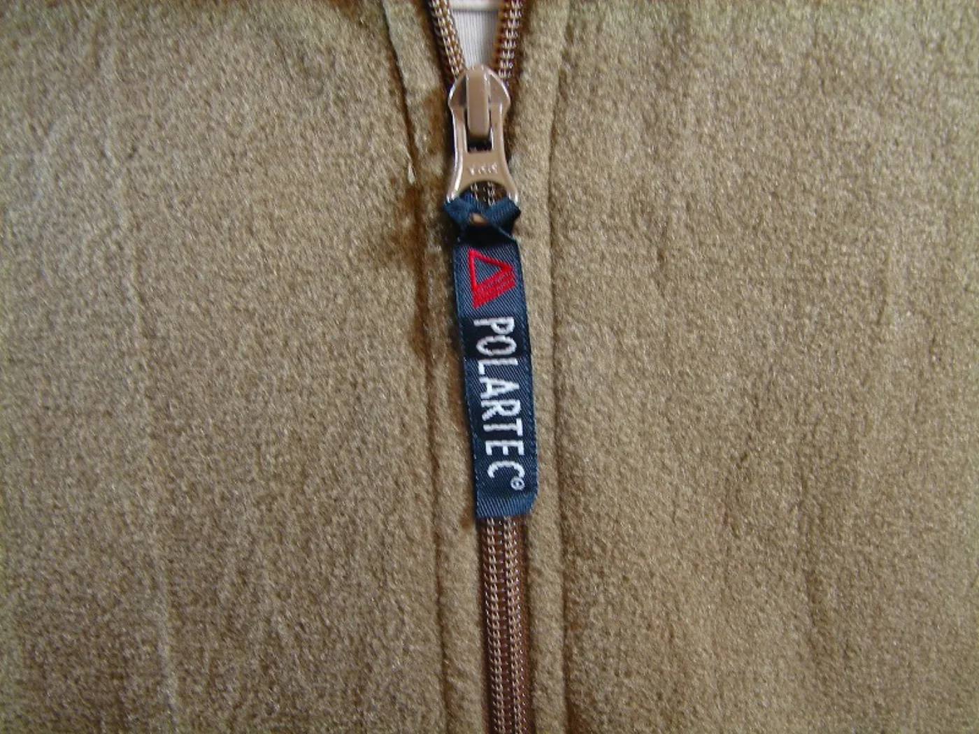 ミリタリーショップ 南国百貨店.COM|沖縄 POLARTEC ポーラテック フリース コヨーテ USMC -M- [F 記録写真4