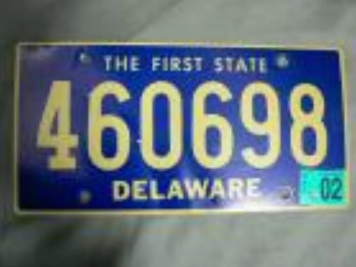 ミリタリーショップ 南国百貨店.COM|沖縄 米軍ナンバープレート THE FIRST STATE DELAWARE [ 記録写真1