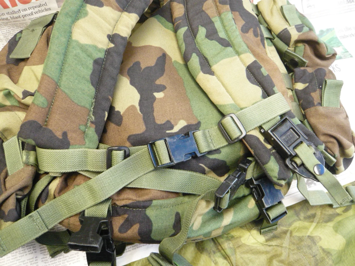 ミリタリーショップ 南国百貨店.COM|沖縄 MOLL MEDIC BAG + MEDIC POUCH4個セット [A- 記録写真5