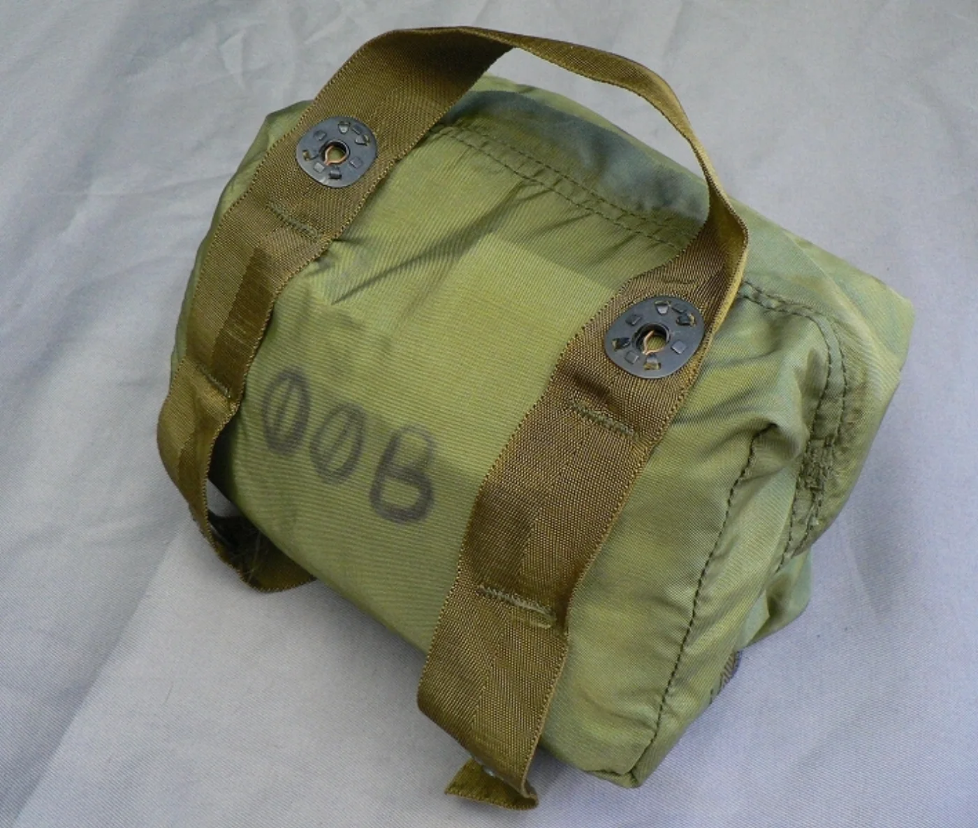 ミリタリーショップ 南国百貨店.COM|沖縄 戦闘機用 FIRST AID KIT 中味入り [D-1283] - 戦闘 記録写真3