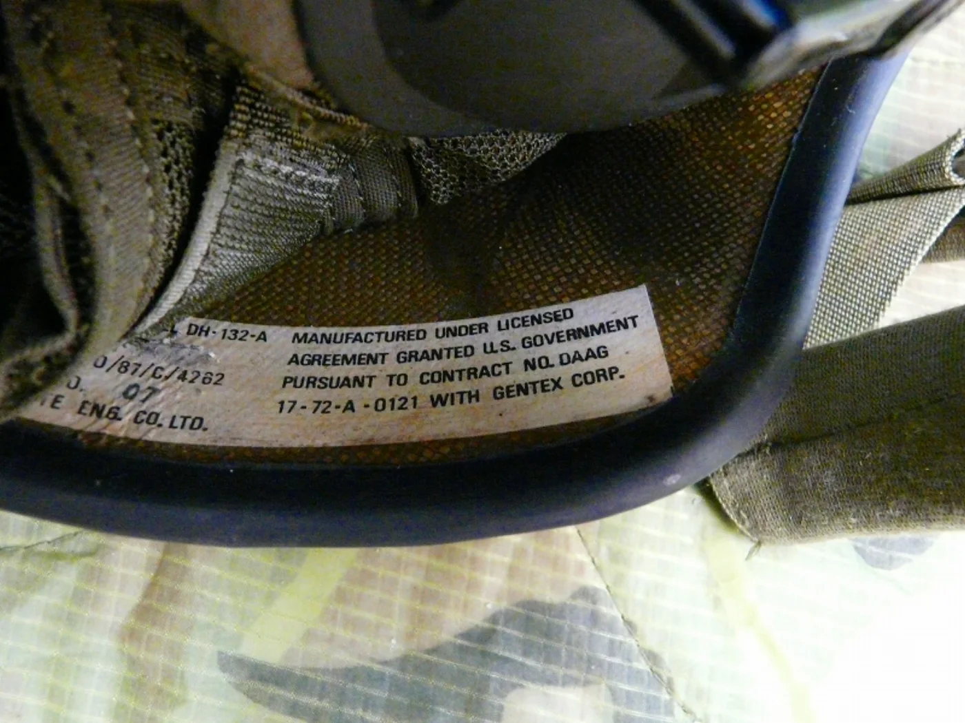 ミリタリーショップ 南国百貨店.COM|沖縄 米軍放出品のタンカースヘルメット デッドストック [B-934] - 米軍 記録写真7