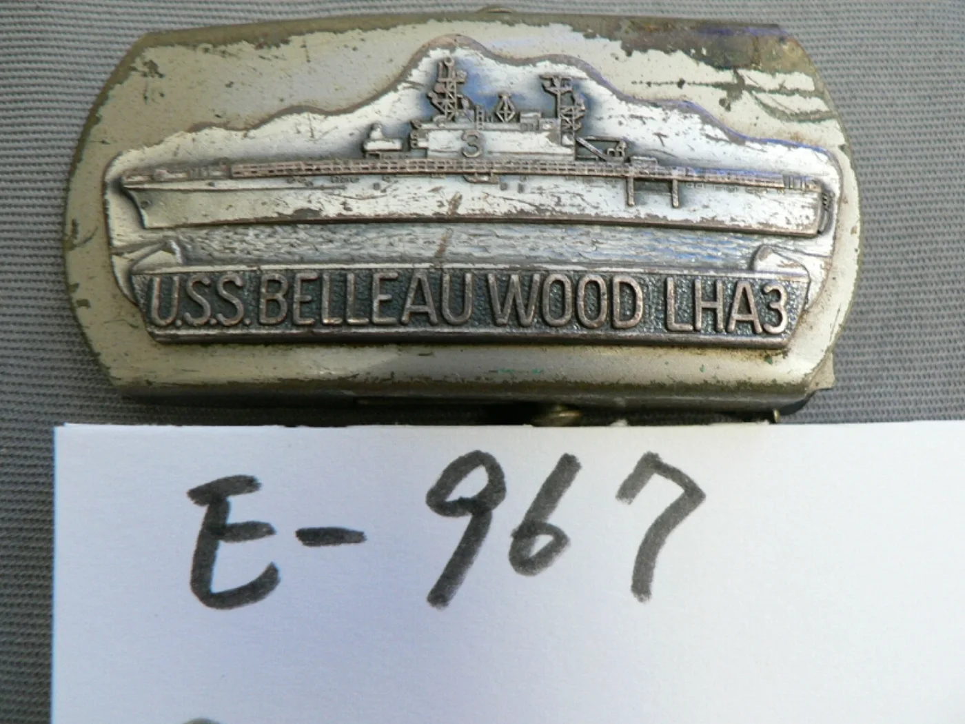 ミリタリーショップ 南国百貨店.COM|沖縄 古いバックル U.S.S.BELLEAU WOOD LHA3 [Z E-9 記録写真2