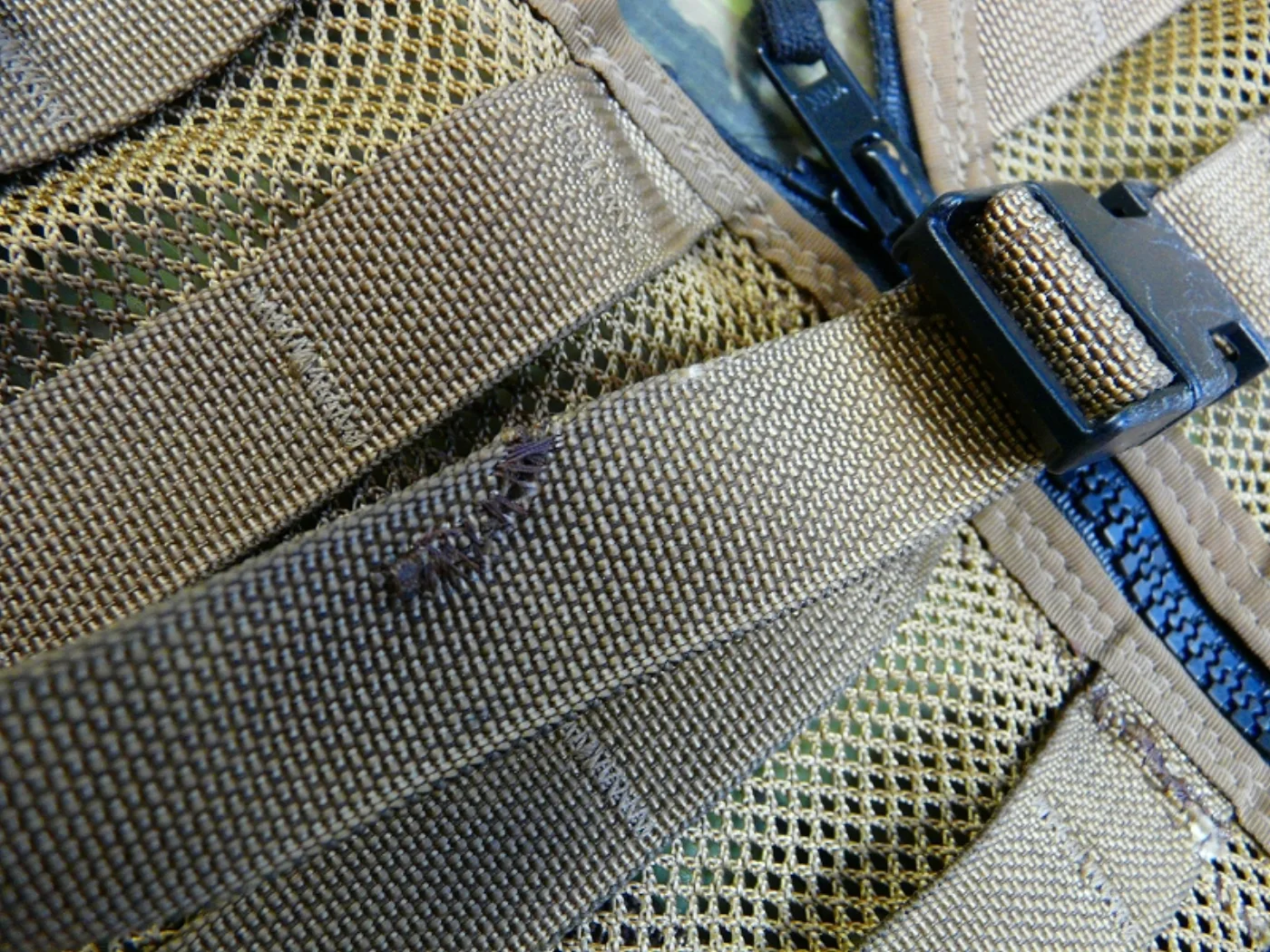ミリタリーショップ 南国百貨店.COM|沖縄 SDS ZIPPERED FLC VEST コヨーテベスト [L-205] 記録写真4