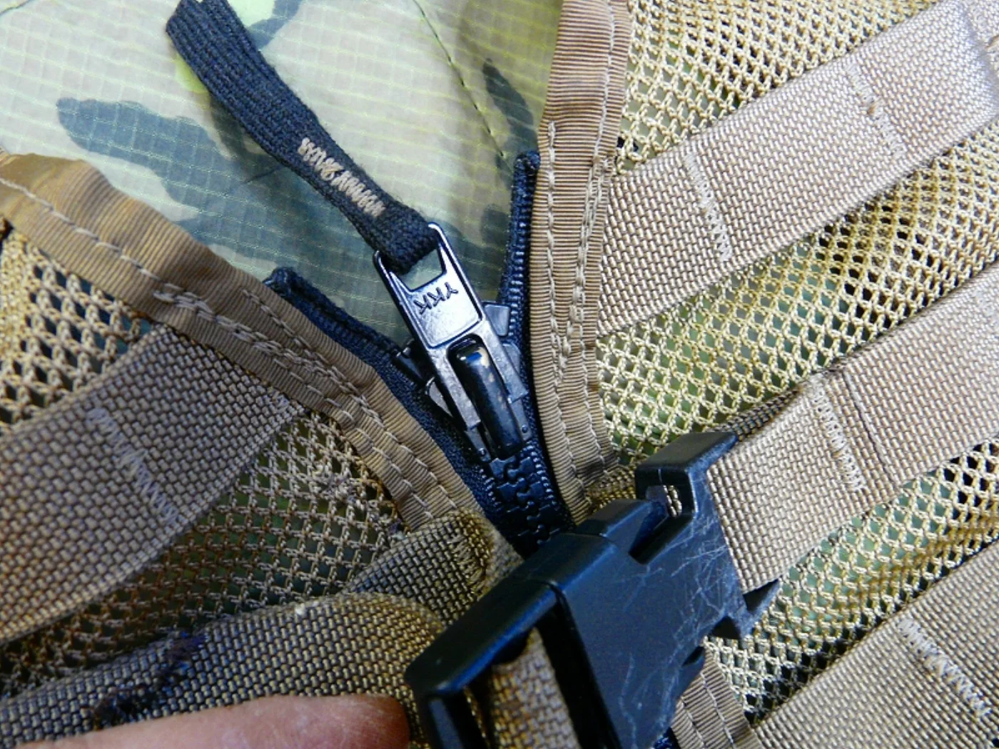 ミリタリーショップ 南国百貨店.COM|沖縄 SDS ZIPPERED FLC VEST コヨーテベスト [L-205] 記録写真6