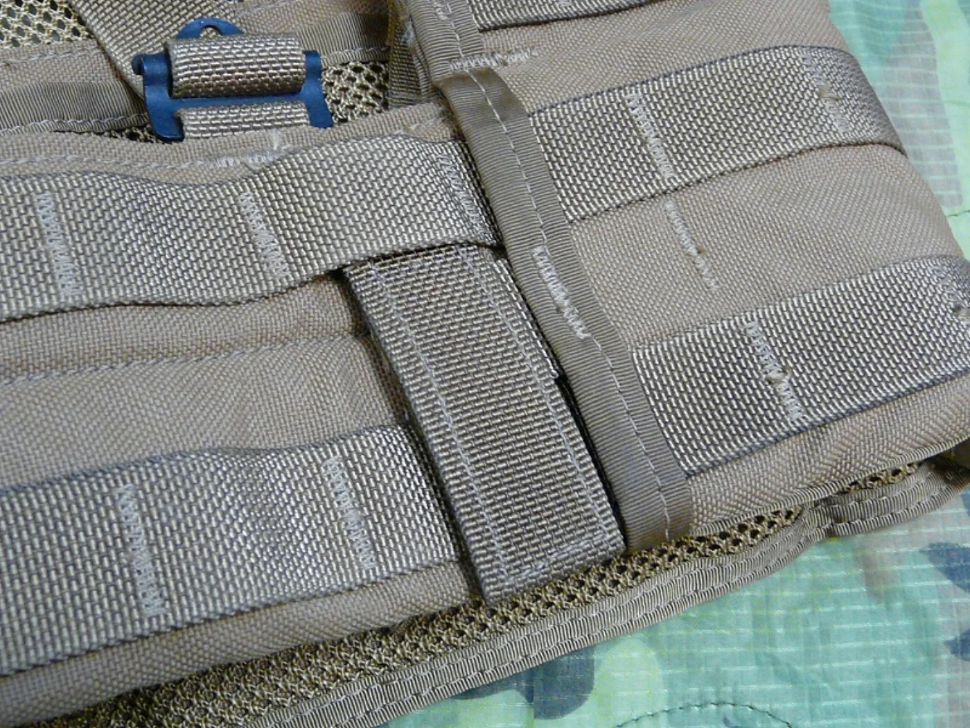 ミリタリーショップ 南国百貨店.COM|沖縄 SDS ZIPPERED FLC VEST コヨーテベスト [L-205] 記録写真8