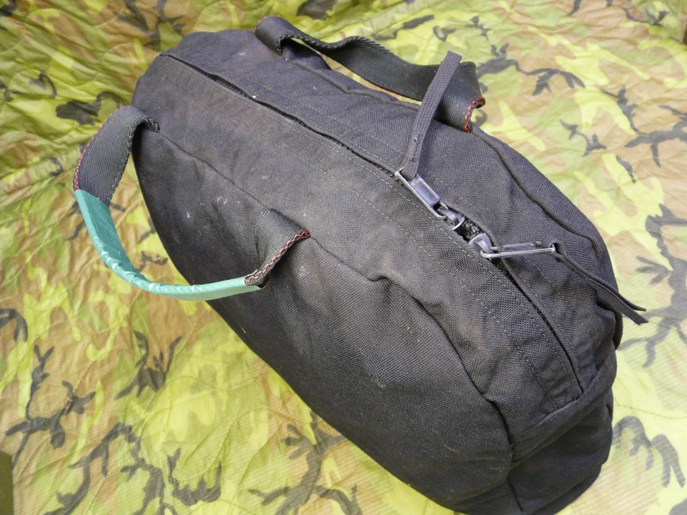 ミリタリーショップ 南国百貨店.COM|沖縄 CVC ヘルメットバッグ 黒 [A-494] - CVC ヘルメットバッグ 記録写真5