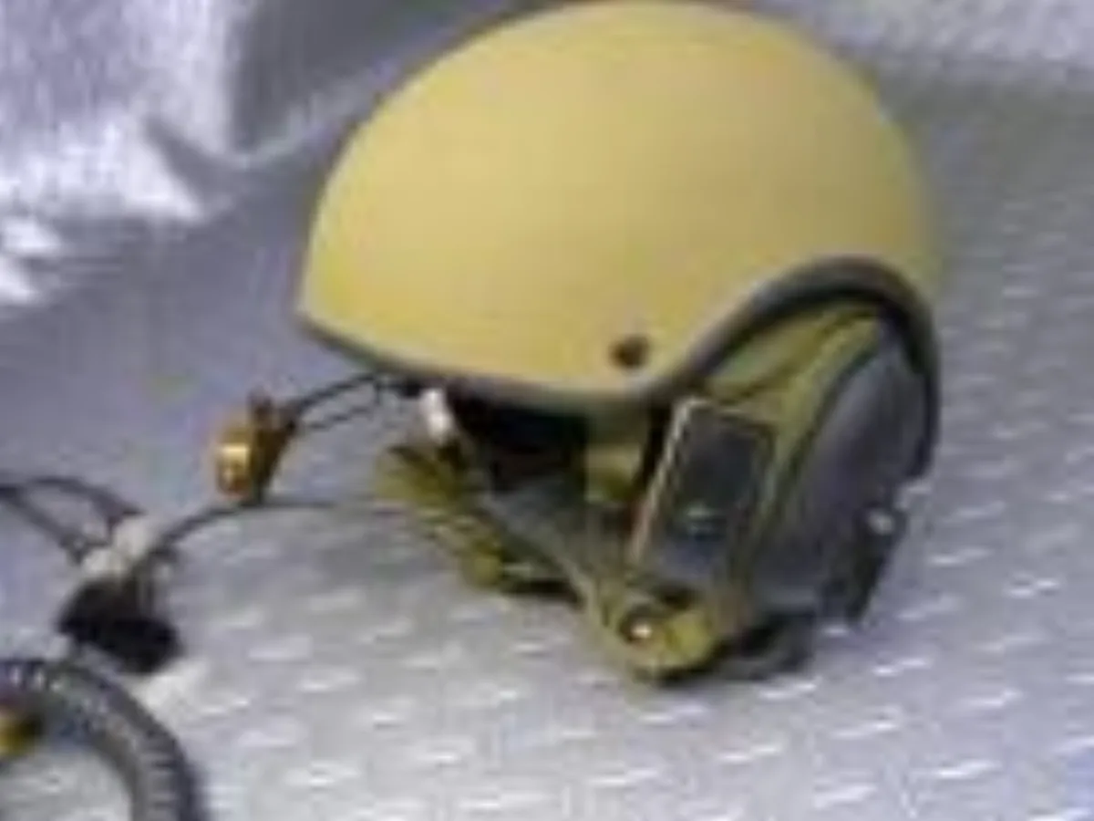 ミリタリーショップ 南国百貨店.COM|沖縄 HELMET COMBAT VEHICLE CREWMAN MODEL D 記録写真1
