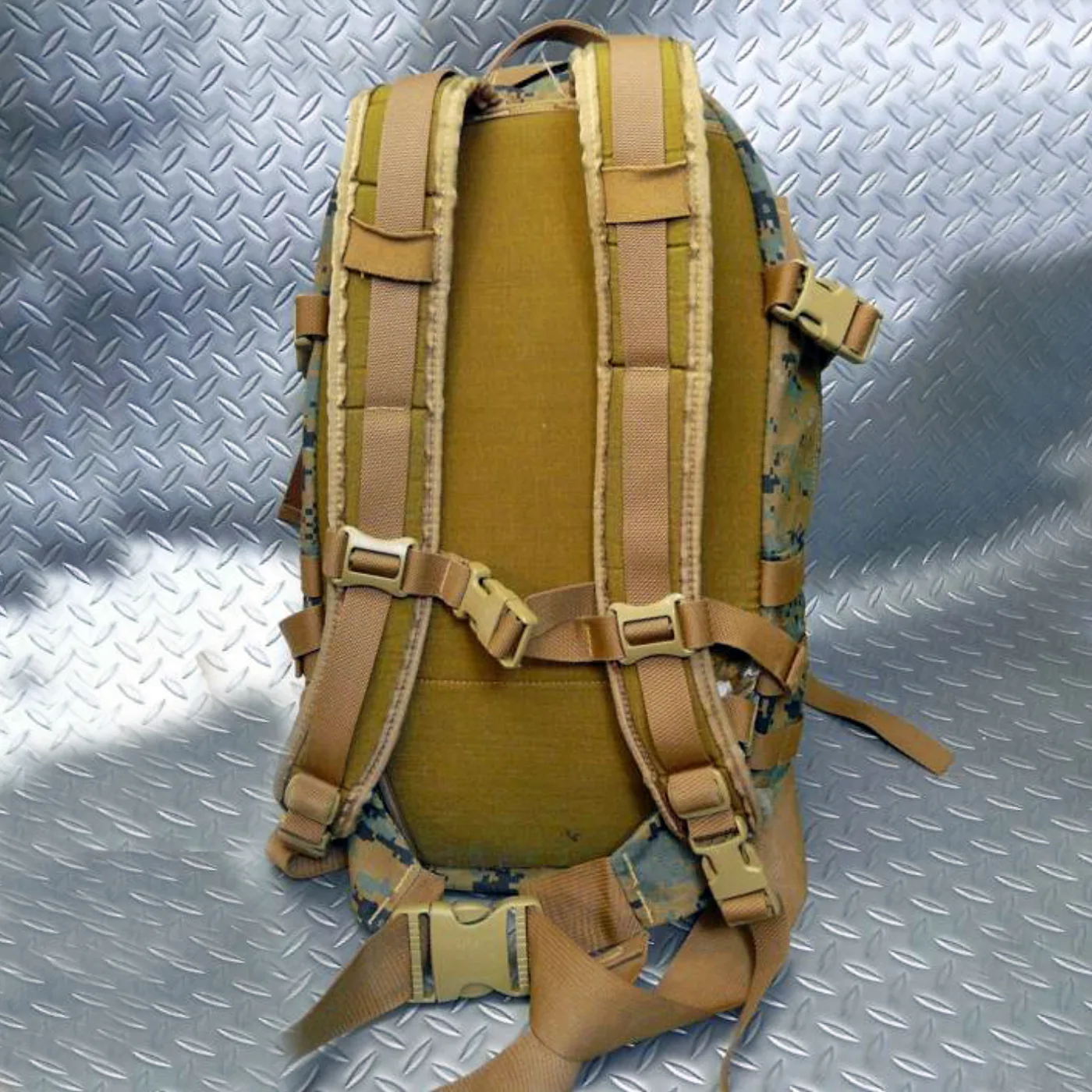 ミリタリーショップ 南国百貨店.COM|沖縄 USMC アサルトパック ASSAULT PACK [F-560] - U 記録写真3