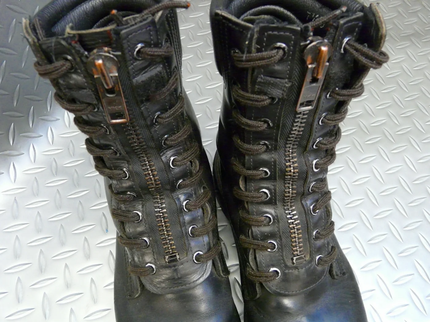 ミリタリーショップ 南国百貨店.COM|沖縄 USAF レザーコンバットブーツ ジッパー式 7(1/2)JP25.5cm 記録写真5