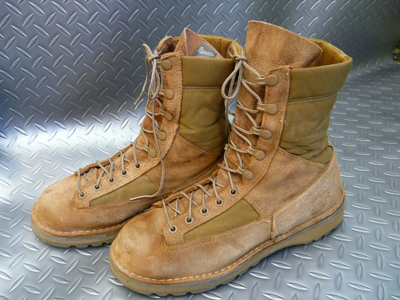 ミリタリーショップ 南国百貨店.COM|沖縄 Danner デザートブーツ 中古良品 9(1/2) JP27.5cm [ 記録写真4