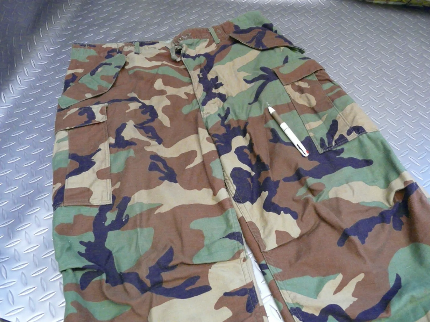 ミリタリーショップ 南国百貨店.COM|沖縄 M65 カーゴパンツ 迷彩 L-R [Z G-791] - M65 カーゴ 記録写真4