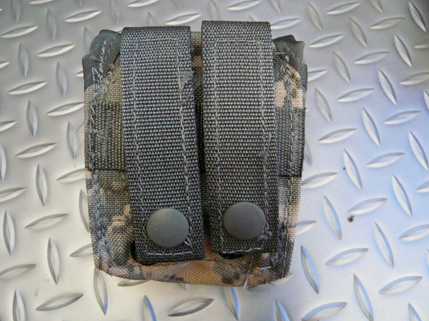 ミリタリーショップ 南国百貨店.COM|沖縄 ACU MOLLE II HAND GRENADE POUCH 新品 [C 記録写真6