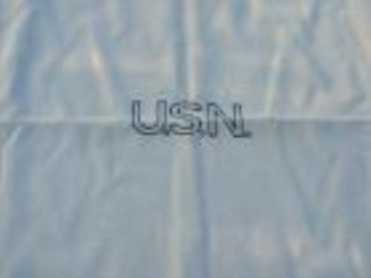 ミリタリーショップ 南国百貨店.COM|沖縄 U.S.N. 海軍用毛布 極上品 [FK-169] - U.S.N. 海軍 記録写真1