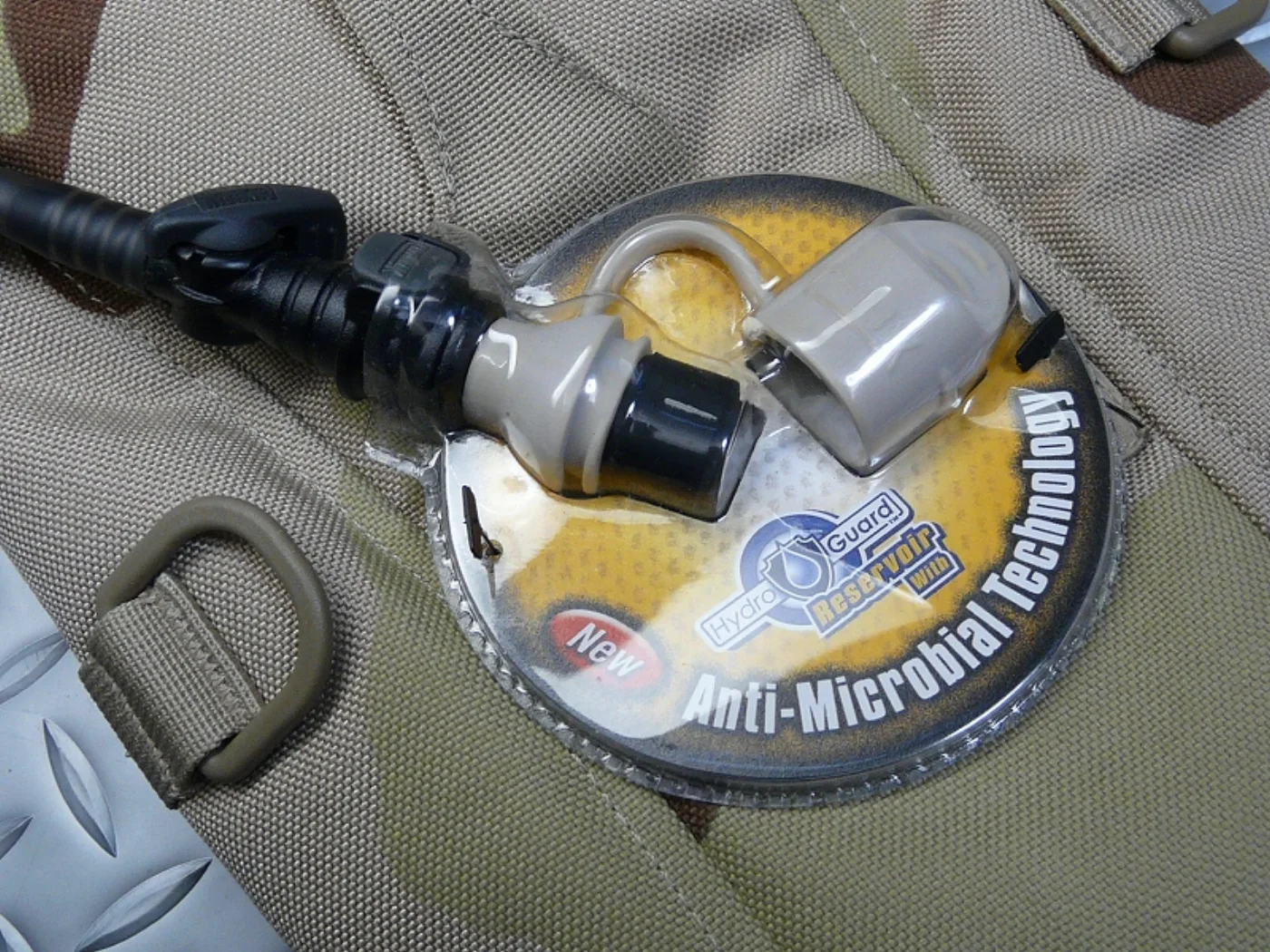 ミリタリーショップ 南国百貨店.COM|沖縄 CAMELBAK 3C デザート 新品 ３リットル [X-299] - C 記録写真3