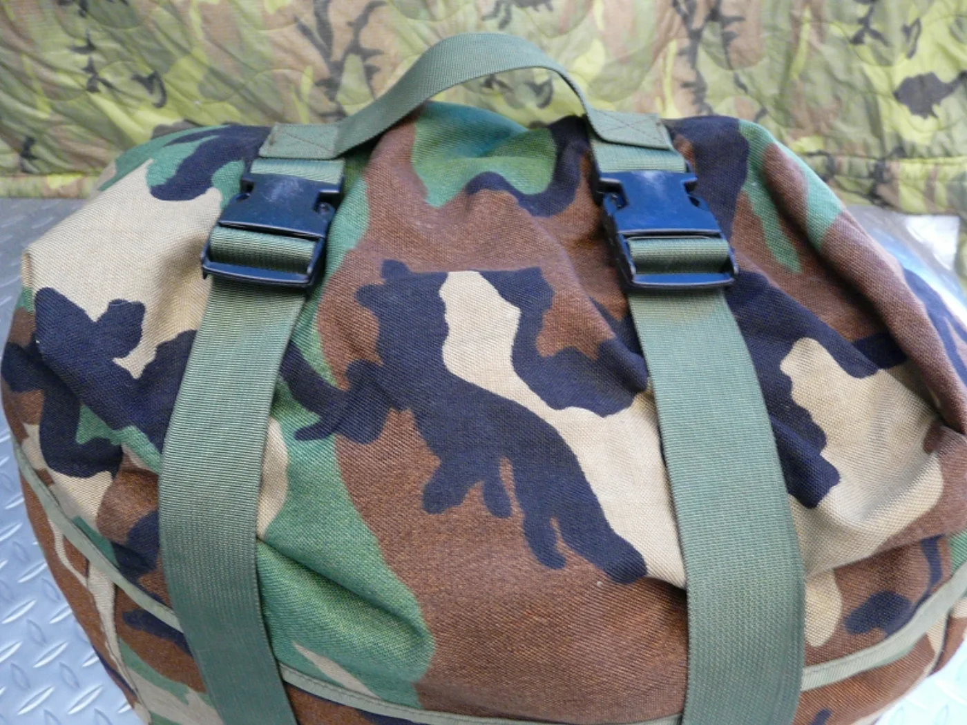 ミリタリーショップ 南国百貨店.COM|沖縄 MOLLE CARRIER SLEEP SYSTEM 寝袋収納バッグ [A 記録写真7