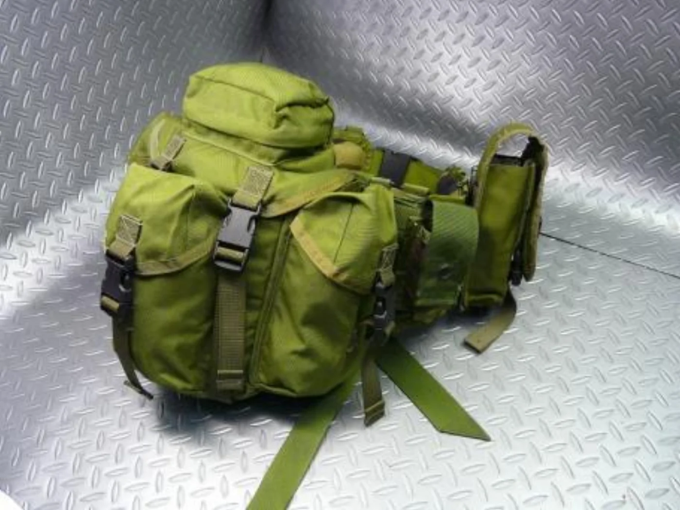 ミリタリーショップ 南国百貨店.COM|沖縄 ミリタリーワッペン [Y-227] - 沖縄米軍放出品、嘉手納基地ミリタリ 記録写真4