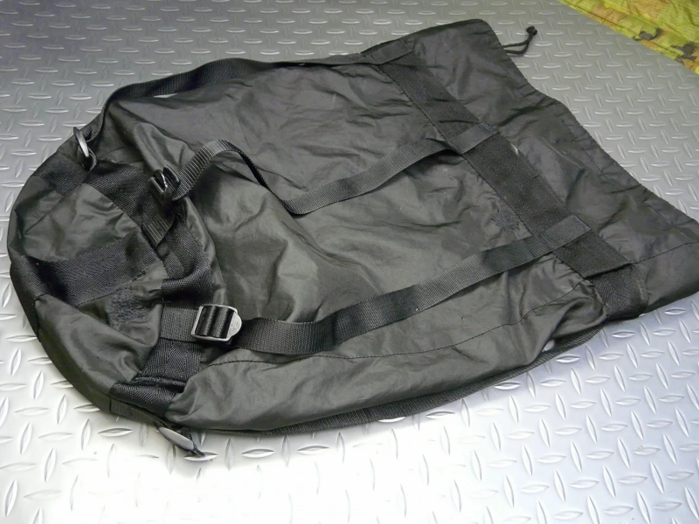 ミリタリーショップ 南国百貨店.COM|沖縄 新型寝袋用 STUFF SACK 新型寝袋ケース M [F-575] - 記録写真2