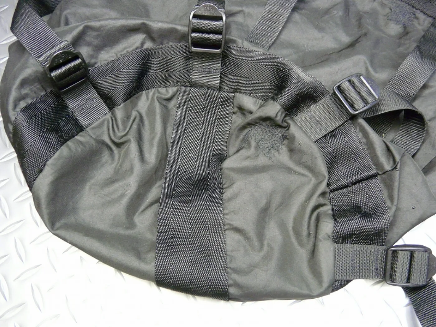 ミリタリーショップ 南国百貨店.COM|沖縄 新型寝袋用 STUFF SACK 新型寝袋ケース M [F-575] - 記録写真3