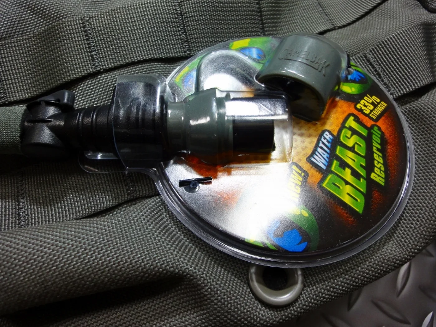 ミリタリーショップ 南国百貨店.COM|沖縄 CAMELBAK MOLLE ACUカラー 新品 [Q-276] - CA 記録写真5