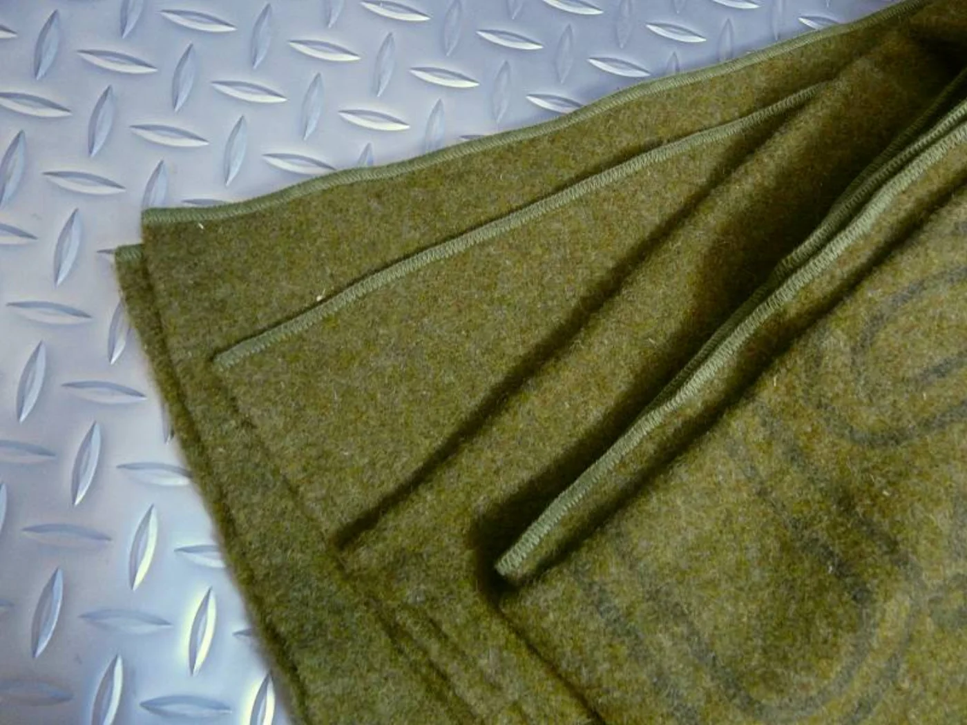 ミリタリーショップ 南国百貨店.COM|沖縄 米軍毛布 BLANKET BED WOOL デッドストック品 [A-520 記録写真5