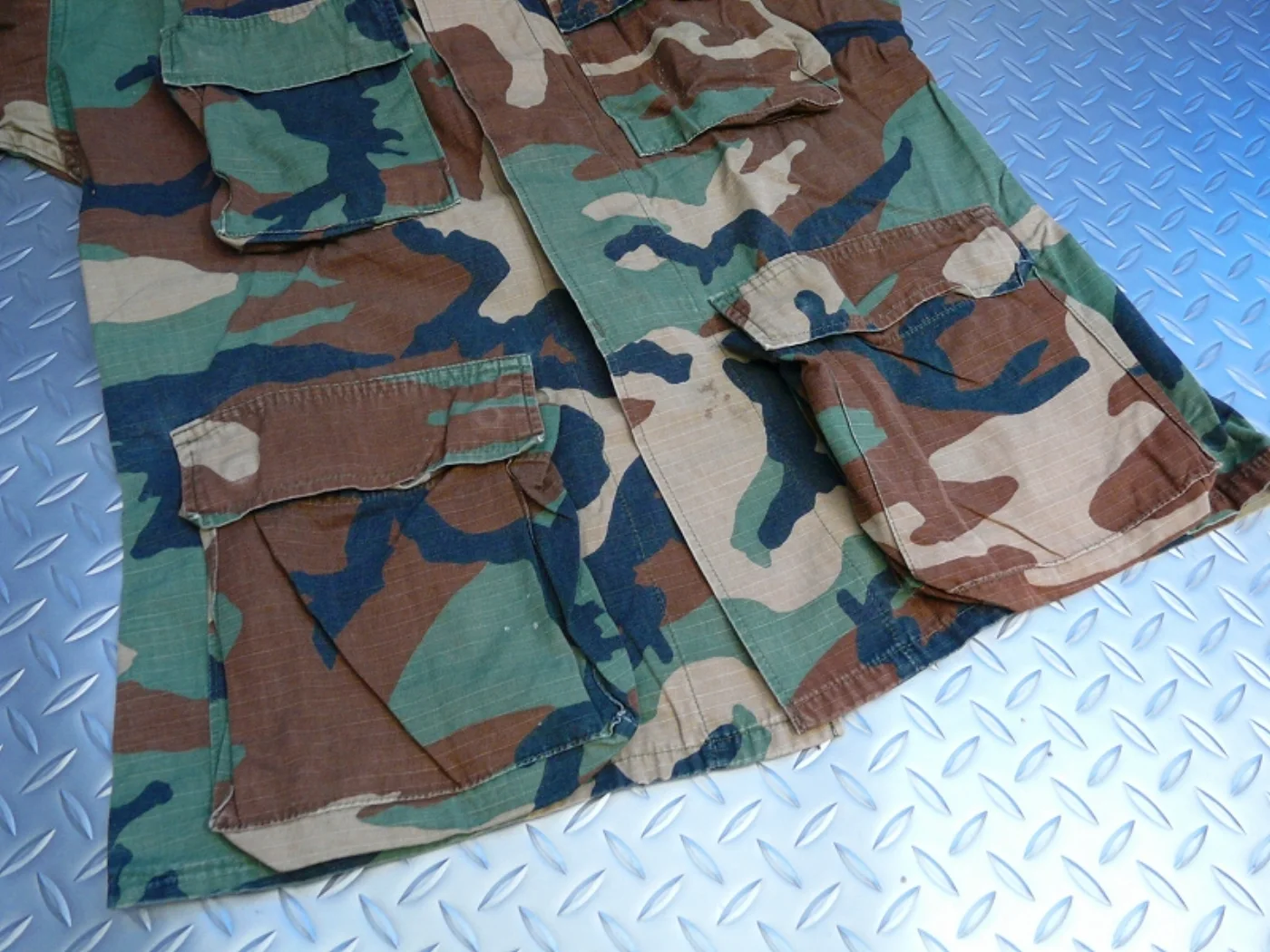 ミリタリーショップ 南国百貨店.COM|沖縄 BDU ジャケット ウッドランド Rip-Stop S-R [Z-1255 記録写真3