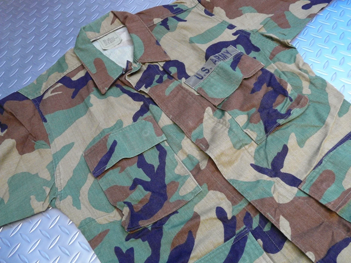 ミリタリーショップ 南国百貨店.COM|沖縄 BDU ジャケット ウッドランド Rip-Stop S-R [Z-1256 記録写真3