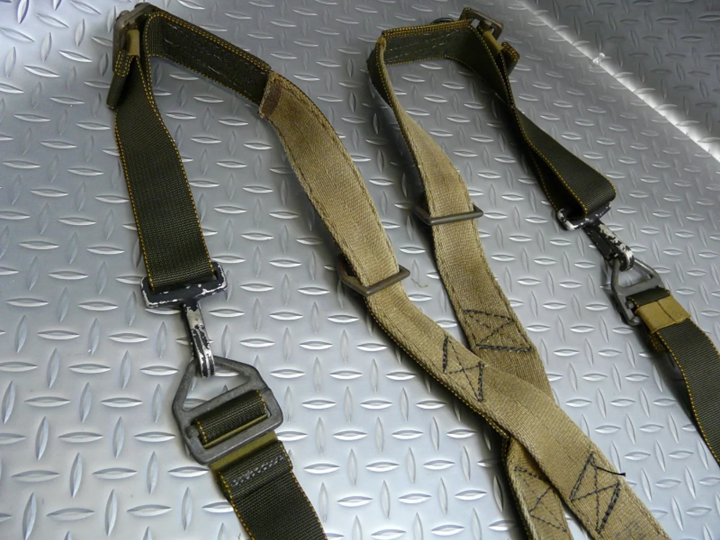 ミリタリーショップ 南国百貨店.COM|沖縄 ナム戦ピストルベルト（三穴） ショルダー付き [E-1070] - ナム戦 記録写真7