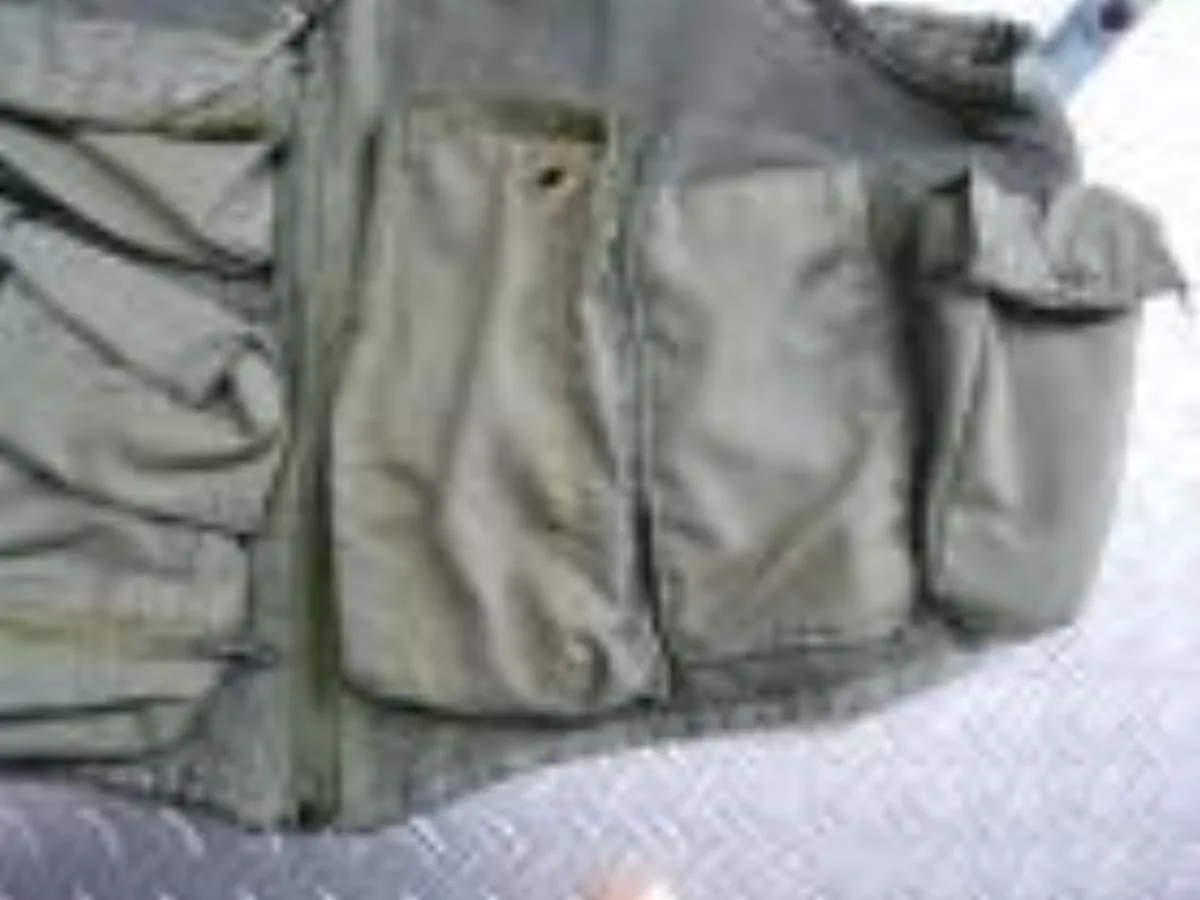ミリタリーショップ 南国百貨店.COM|沖縄 USAF VEST DURVIVAL MESH NET SRU-21P - 記録写真1