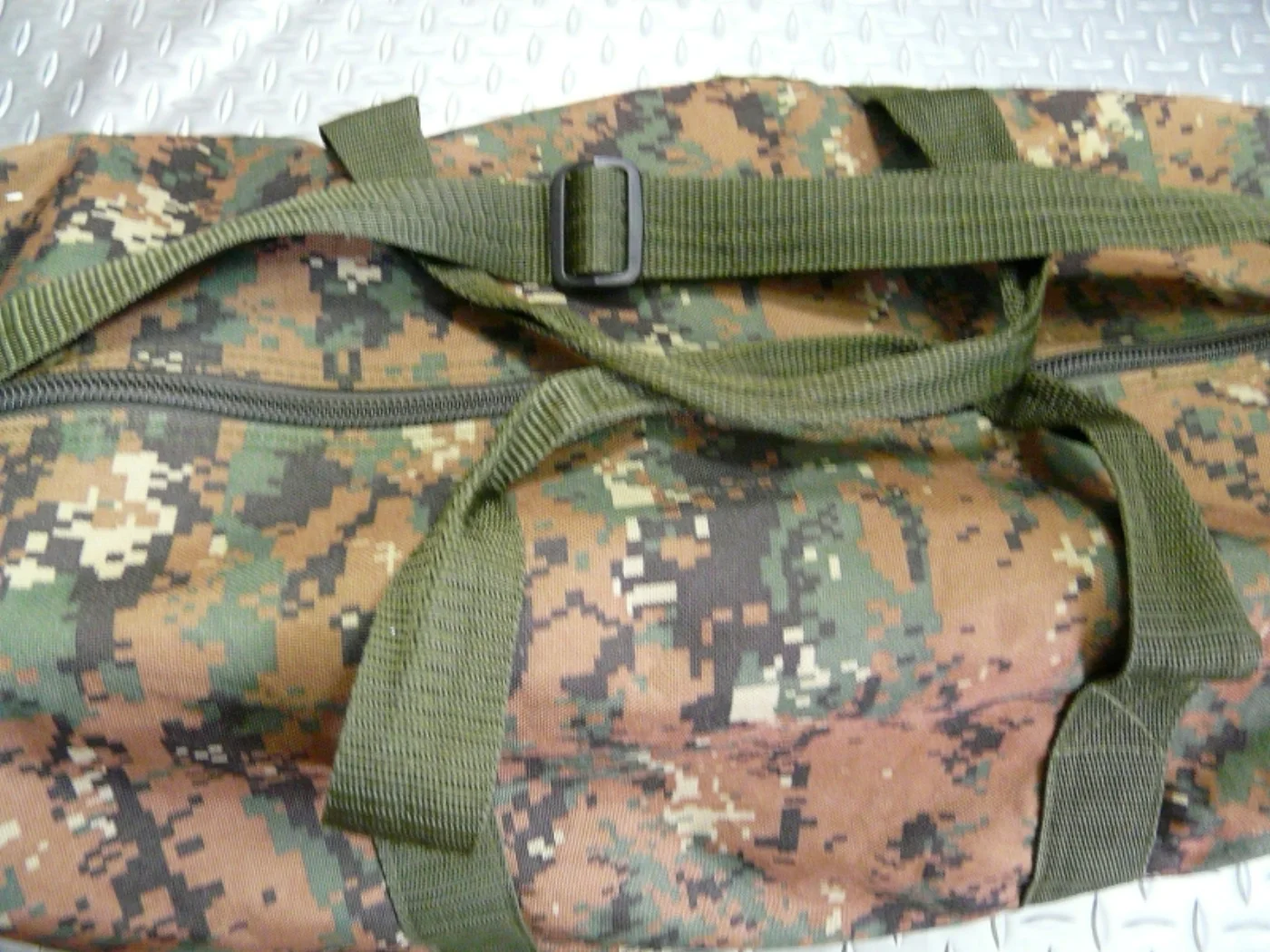 ミリタリーショップ 南国百貨店.COM|沖縄 KIT BAG マーパットデジタル キットバッグ わけあり [Q-333] 記録写真3