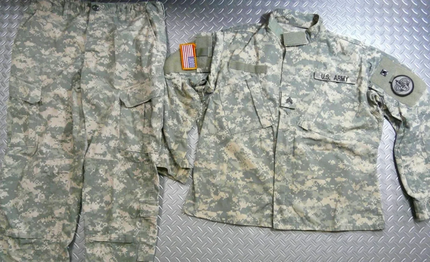 ミリタリーショップ 南国百貨店.COM|沖縄 ACU ARMY新型ジャケット＆パンツセット M-S パッチ付き [Q-4 記録写真4