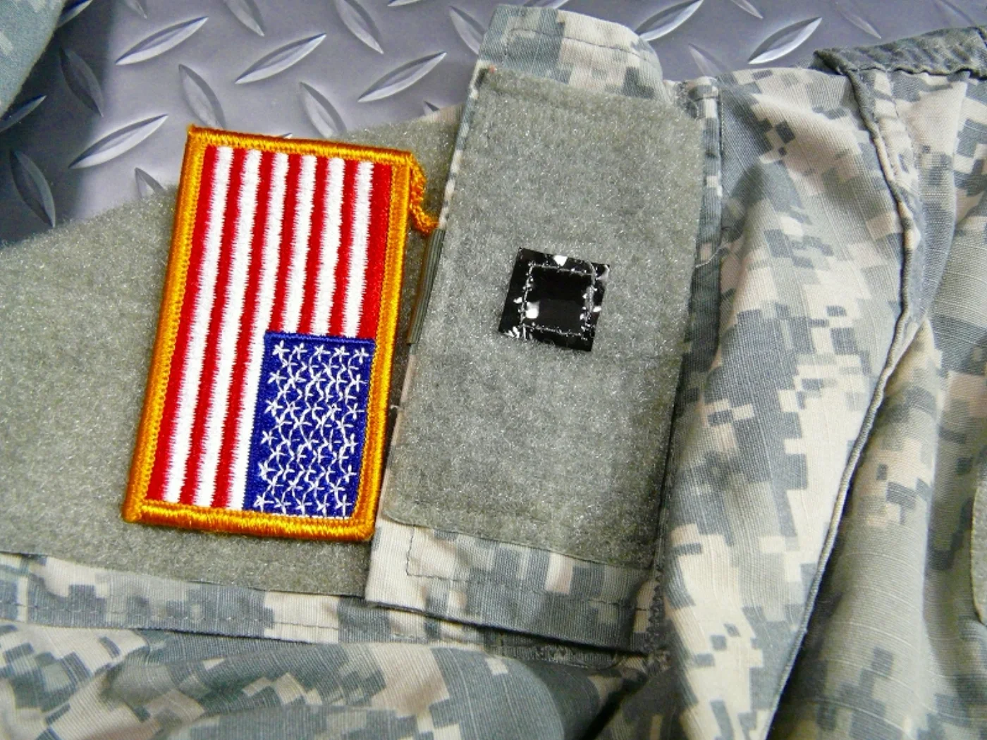 ミリタリーショップ 南国百貨店.COM|沖縄 ACU ARMY新型ジャケット＆パンツセット M-S パッチ付き [Q-4 記録写真8