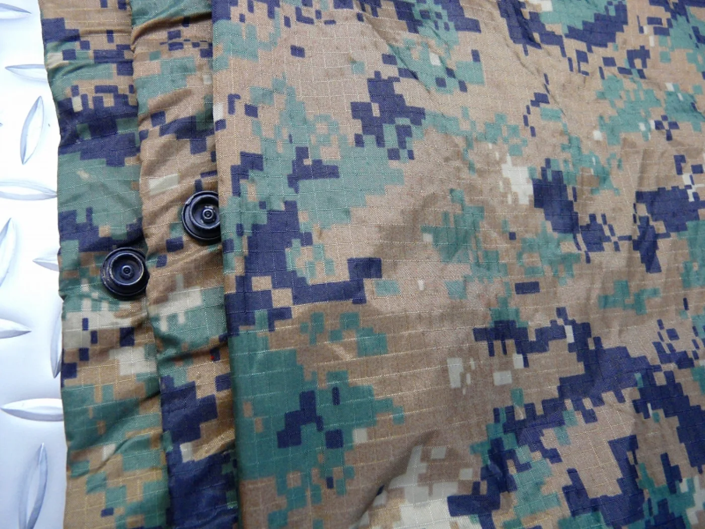 ミリタリーショップ 南国百貨店.COM|沖縄 USMC マーパットタープ リバーシブル 補修品 [T-106] - US 記録写真6