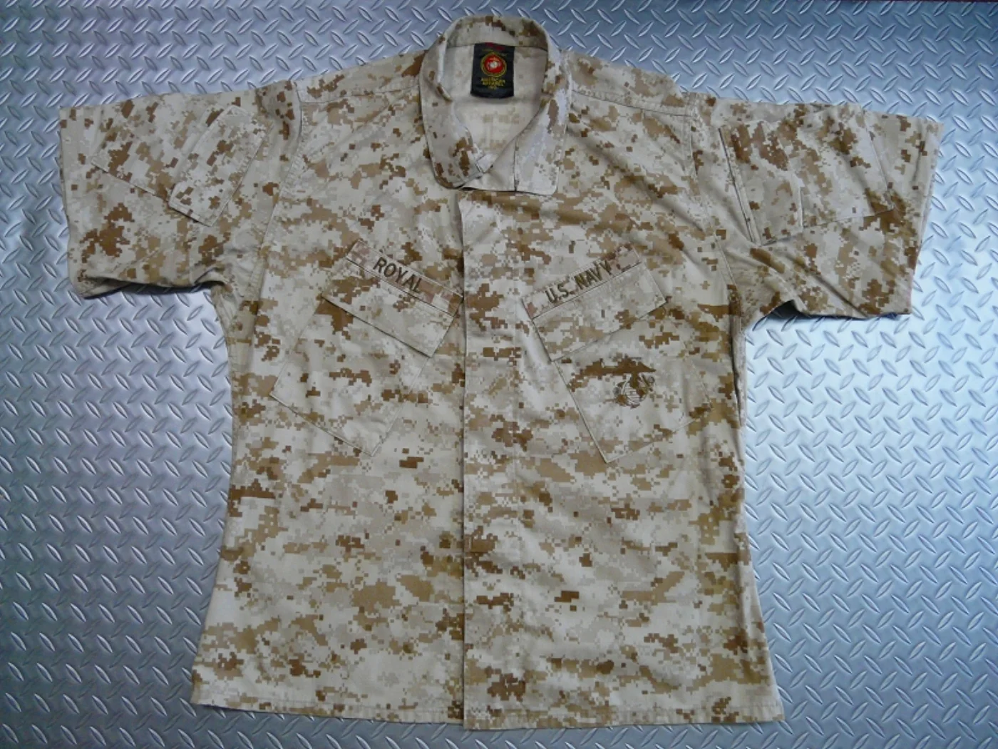 ミリタリーショップ 南国百貨店.COM|沖縄 U.S.NAVY マーパットデザート 半そで [Q-357] - U.S. 記録写真2