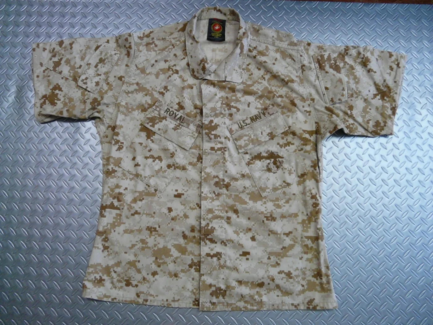 ミリタリーショップ 南国百貨店.COM|沖縄 U.S.NAVY マーパットデザート 半そで [Q-357] - U.S. 記録写真3