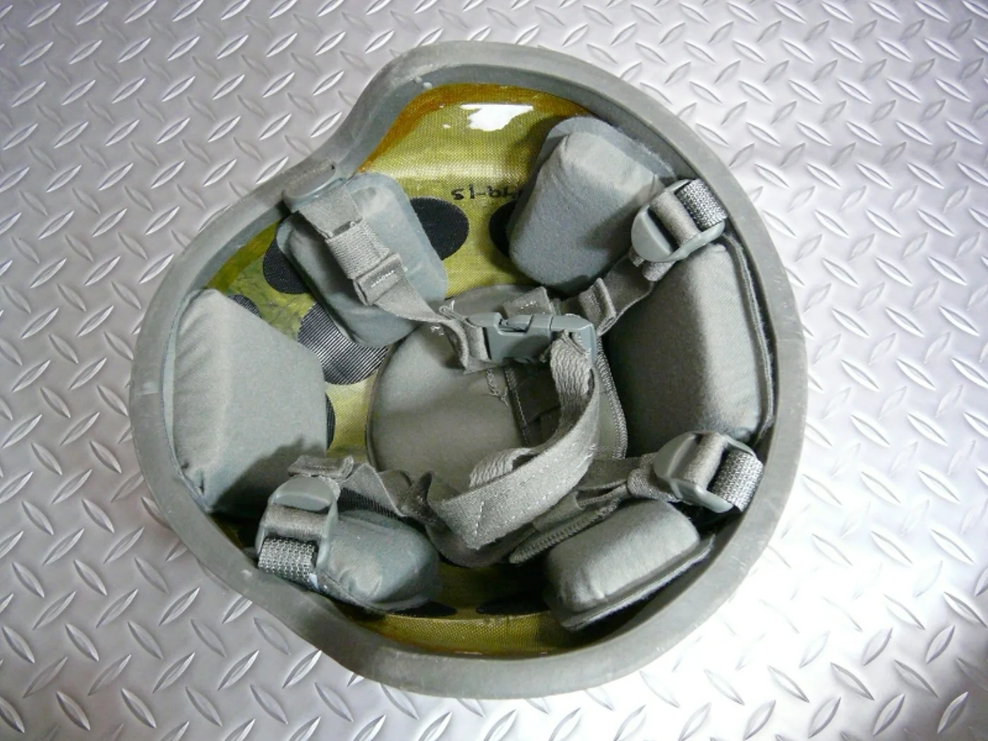 ミリタリーショップ 南国百貨店.COM|沖縄 MICHヘルメット 極上品 -M- [Q-386] - MICHヘルメット 記録写真7