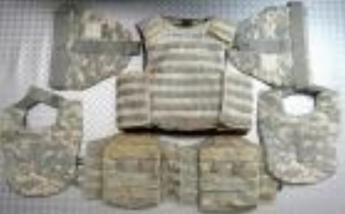 ミリタリーショップ 南国百貨店.COM|沖縄 最強ACU dragonskinAodyArmor フルセット 定価７０万 記録写真1