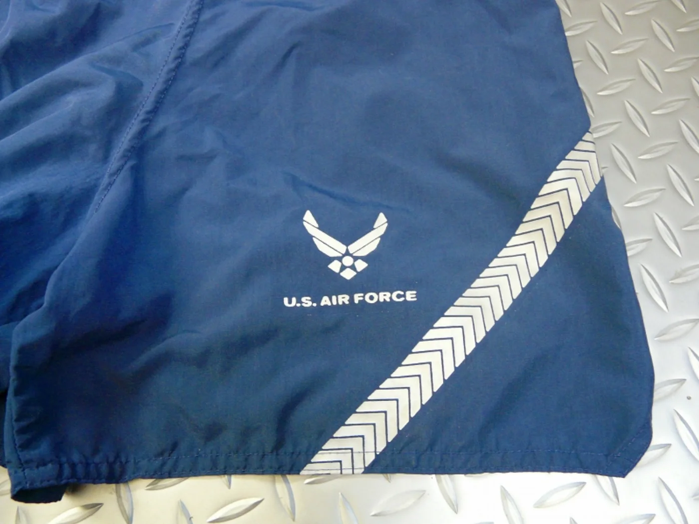 ミリタリーショップ 南国百貨店.COM|沖縄 U.S.AIR FORCE トレーニング ショートパンツ -M- [G-8 記録写真3
