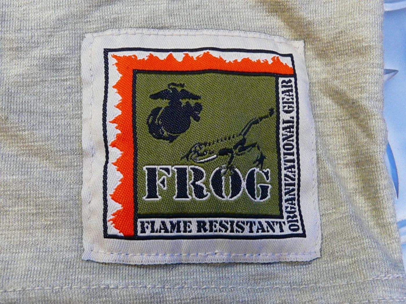 ミリタリーショップ 南国百貨店.COM|沖縄 USMC コンバットTシャツ長袖 TAN バラクラバセット [G-811] 記録写真4