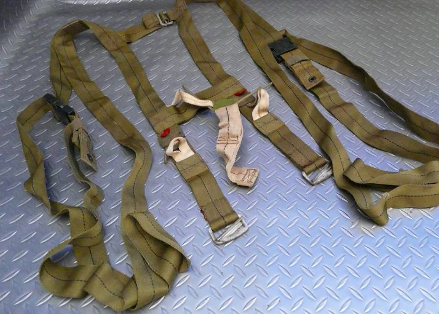 ミリタリーショップ 南国百貨店.COM|沖縄 ハーネス [Z B-1038] - ハーネス 米軍放出品 記録写真3