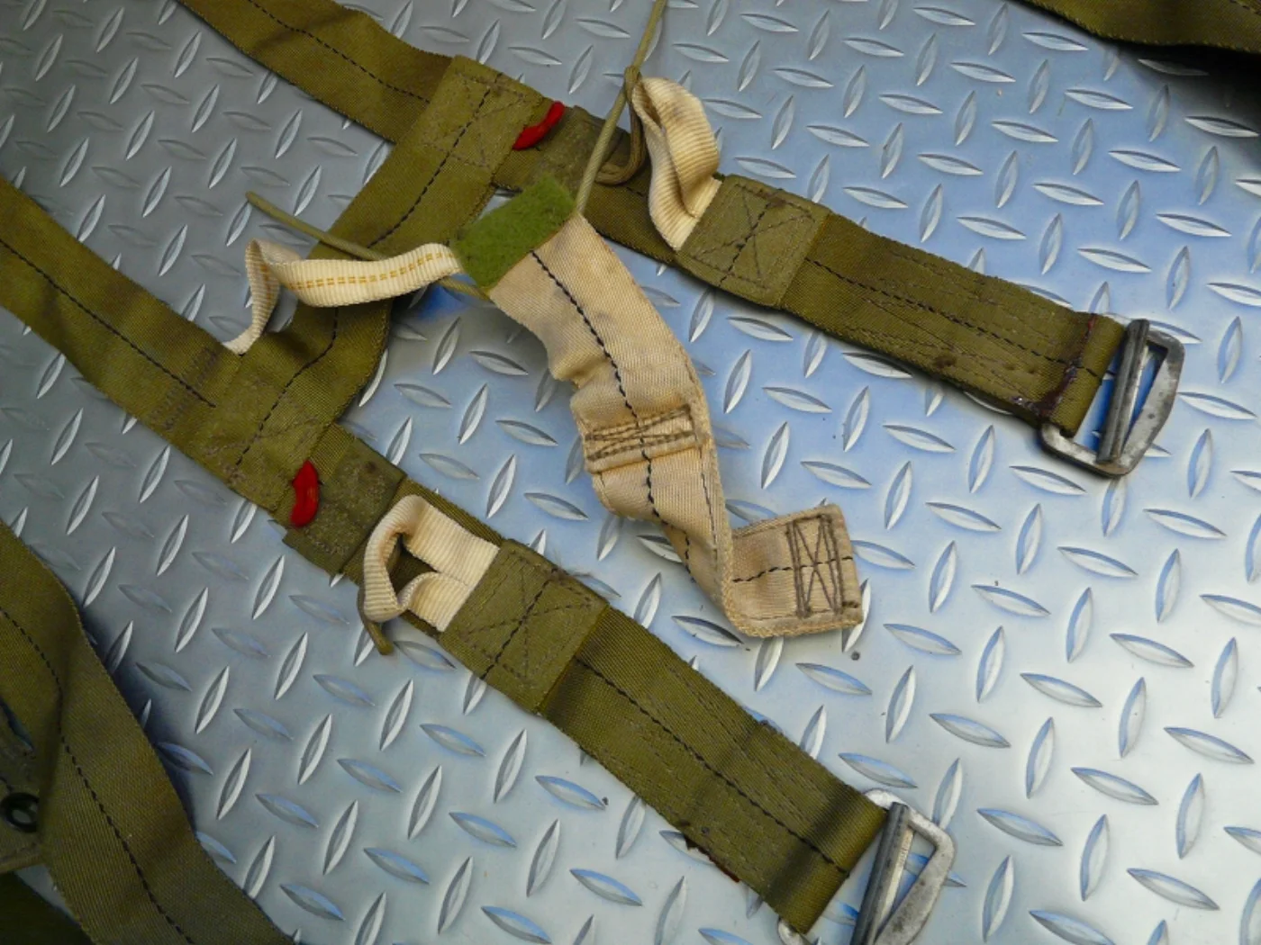 ミリタリーショップ 南国百貨店.COM|沖縄 ハーネス [Z B-1038] - ハーネス 米軍放出品 記録写真4