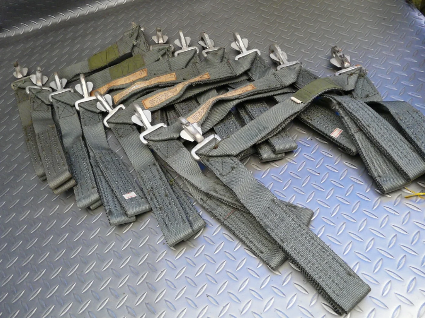 ミリタリーショップ 南国百貨店.COM|沖縄 金具付きパーツ [Z B-1040] - 金具付きパーツジャンク品在庫７本 記録写真7