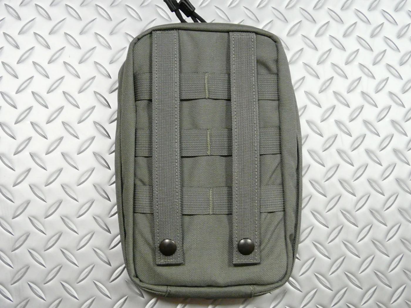 ミリタリーショップ 南国百貨店.COM|沖縄 ACUポーチ 新型ガスマスクケース付属ポーチ 新品 [Q-561] - A 記録写真4