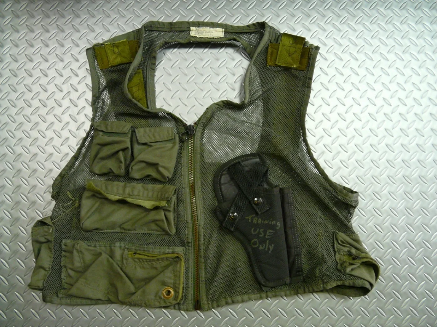 ミリタリーショップ 南国百貨店.COM|沖縄 サバイバルベスト L [Q-316] - VEST SURVIVAL ME 記録写真2