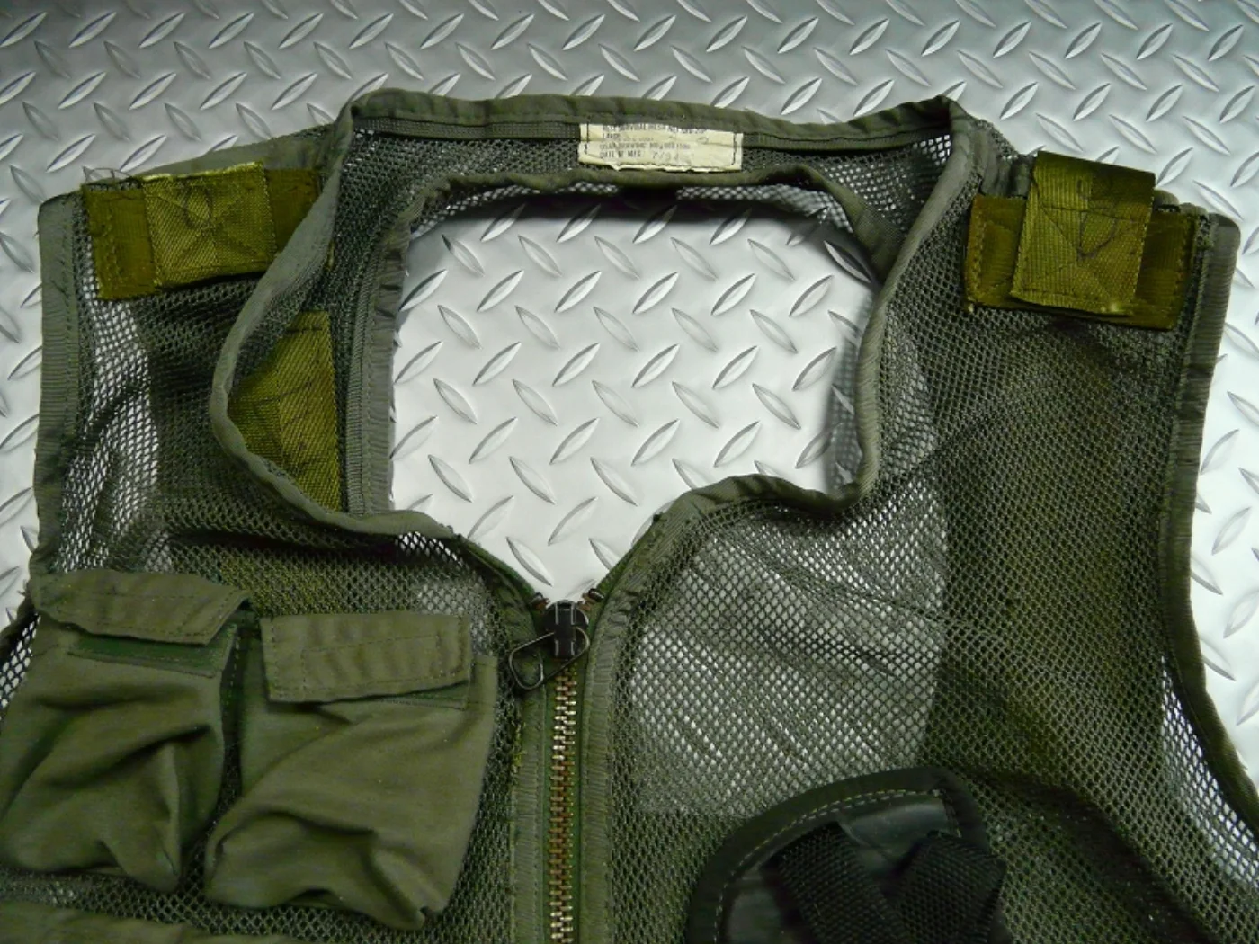 ミリタリーショップ 南国百貨店.COM|沖縄 サバイバルベスト L [Q-316] - VEST SURVIVAL ME 記録写真3