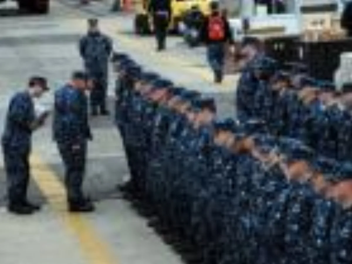ミリタリーショップ 南国百貨店.COM|沖縄 U.S.NAVY ゴアテックスパーカー L-XL 新品 [A U.S.NA 記録写真1