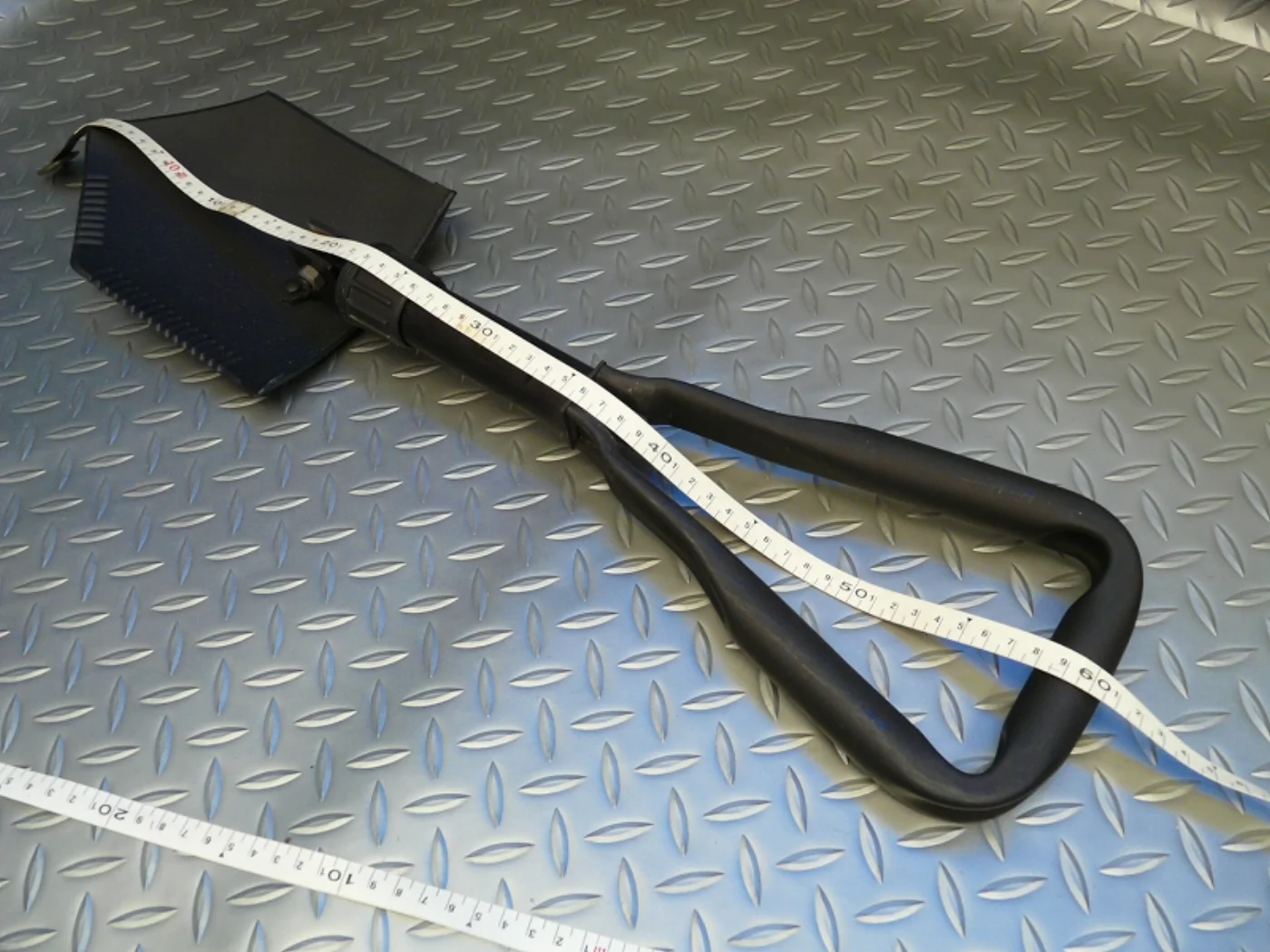 ミリタリーショップ 南国百貨店.COM|沖縄 E-TOOL 三つ折りスコップ デッドストック [B-1052] - E- 記録写真5