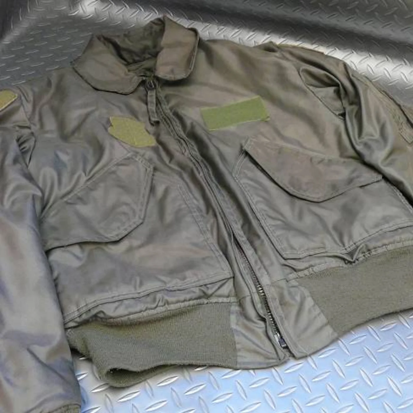 ミリタリーショップ 南国百貨店.COM|沖縄 CWU-45/P フライトジャケット -M- [G-830] - CWU- 記録写真3